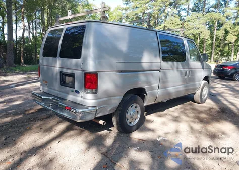 2014 Ford Econoline E250 Van z USA, uszkodzony, nr VIN 1FTNE2EW2EDA59373
